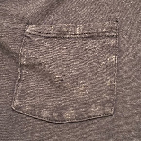 COPY - COPY - Universal Thread Distressed V Neck Pocket Tee - Picture 4 of 7